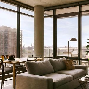 One-Bedroom Superior Apartment Queen Sofa Bed City View